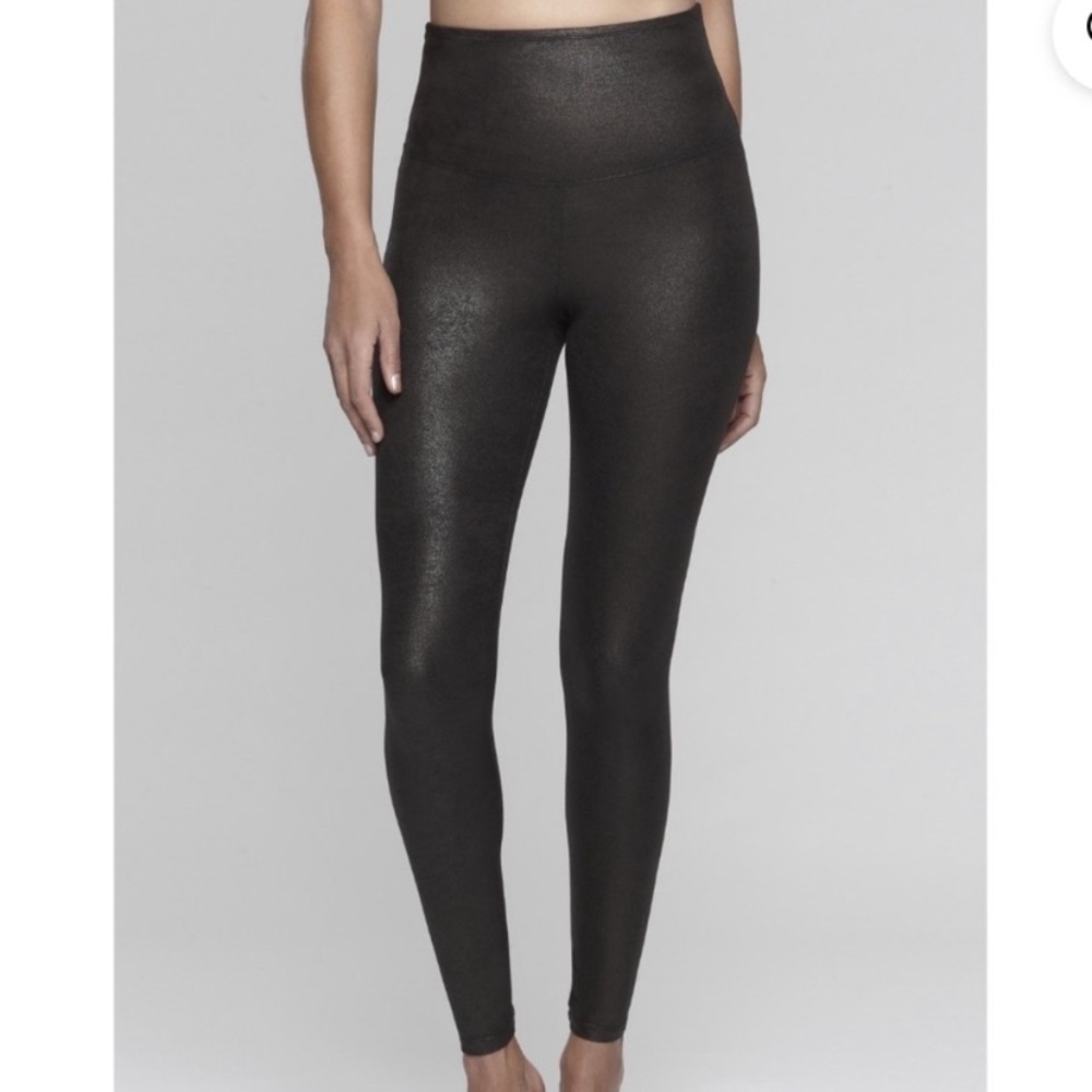 Yummie Women’s Black Snakeskin Leggings High Waist Full Length Pants Size M